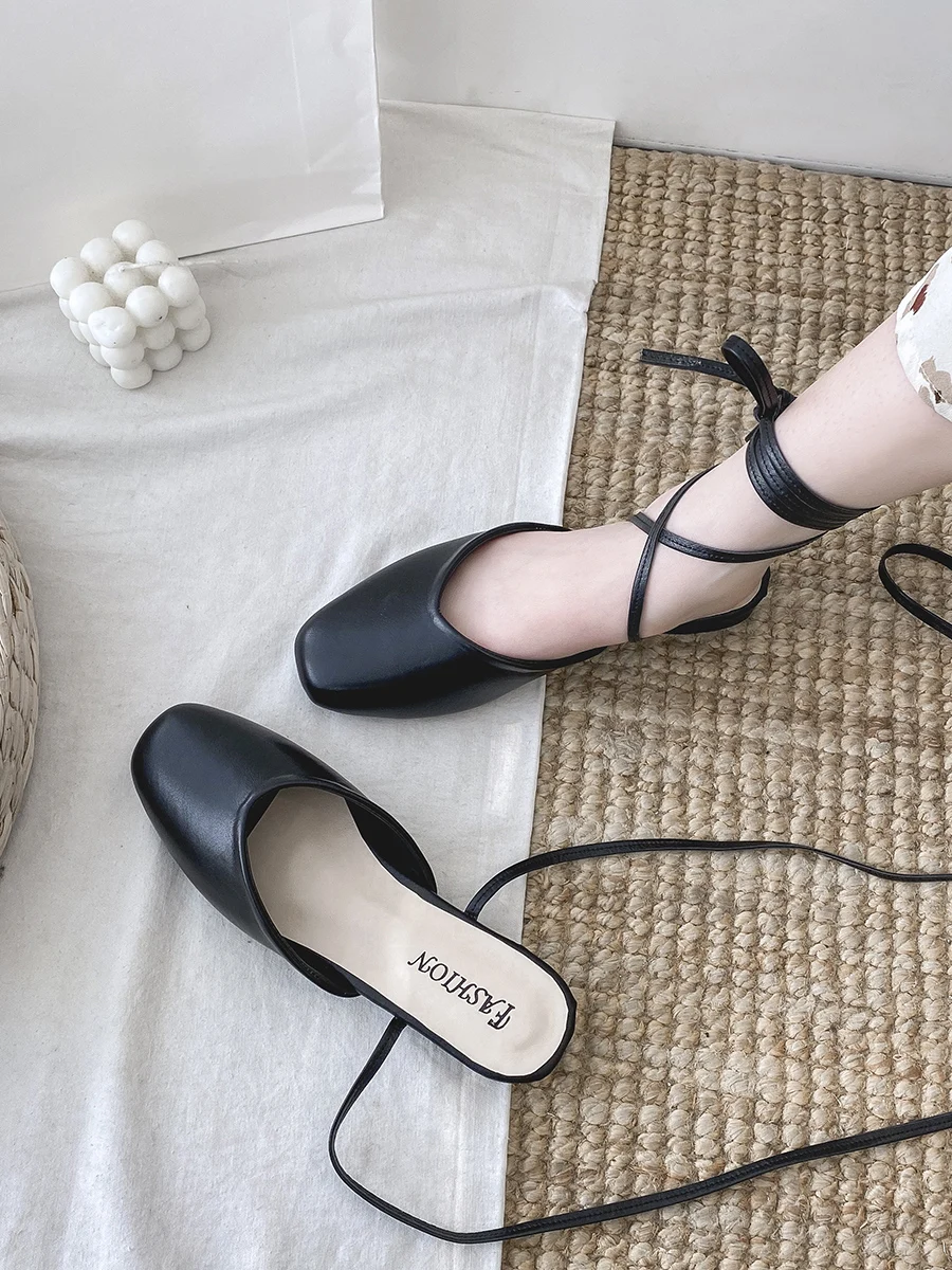 Slippers Women Summer Female Shoes Low Cover Toe Slides Fashion 2021 Soft Luxury Flat PU Rubber Basic Scandals Cross-tied Bonded
Slippers Women Summer Female Shoes Low Cover Toe Slides Fashion 2021 Soft Luxury Flat PU Rubber Basic Scandals Cross-tied Bonded