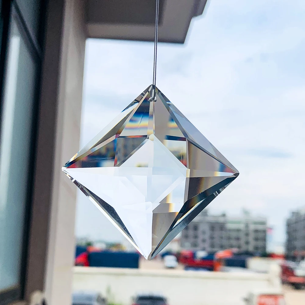50 мм подвесной Ловец Солнца Призма DIY кулон украшение люстра Хрустальная часть граненый ромб стекло художественное изделие фотофильтр
50 мм подвесной Ловец Солнца Призма DIY кулон украшение люстра Хрустальная часть граненый ромб стекло художественное изделие фотофильтр