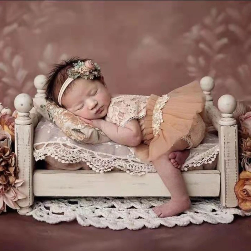 Newborn Posing Detachable Mini Bed Baby Photo Shooting Props Wooden Crib for Infant Photograph
Newborn Posing Detachable Mini Bed Baby Photo Shooting Props Wooden Crib for Infant Photograph