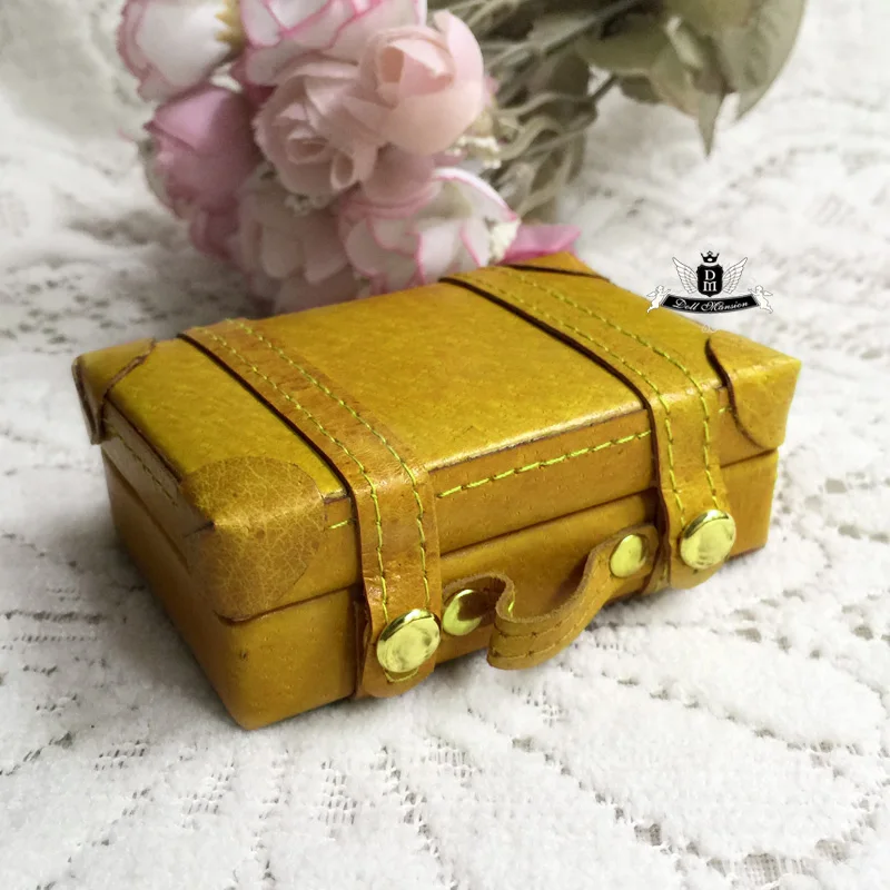 Дядюшка 70 см 1/3 1/4 BJD Сумка Женская Ретро чемодан кожаная коробка для кукол СТД ИД мечта MID DK LUTS SOOM DOD Dollmore AOD DZ AF
Дядюшка 70 см 1/3 1/4 BJD Сумка Женская Ретро чемодан кожаная коробка для кукол СТД ИД мечта MID DK LUTS SOOM DOD Dollmore AOD DZ AF