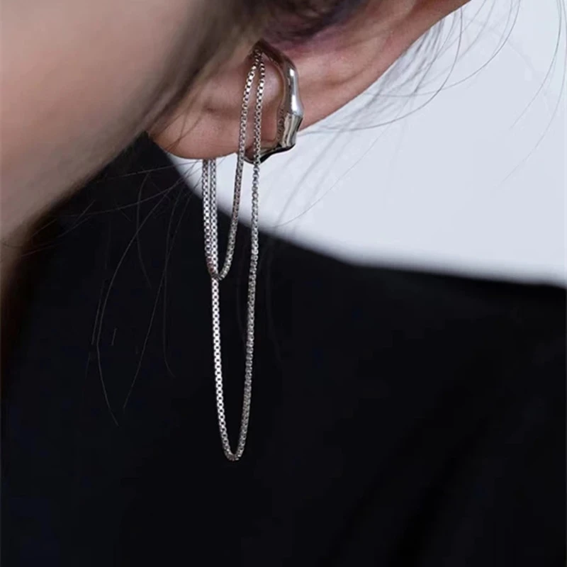 Goth Gold Silver Color Letter C Earcuff Tassel Chain Ear Cuff Fake Piercing Faux Earrings for Women Korean Fashion Jewelry
Goth Gold Silver Color Letter C Earcuff Tassel Chain Ear Cuff Fake Piercing Faux Earrings for Women Korean Fashion Jewelry