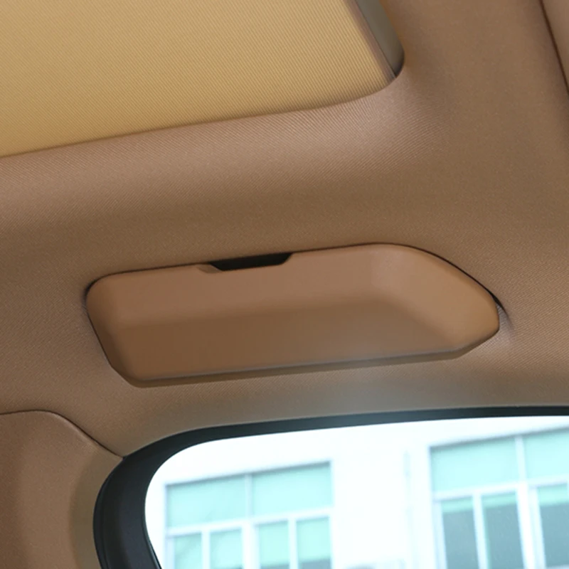 Original NEW Car styling Sunglasses storage Box Sunglass Eye Glasses Holder Box Case For Porsche Macan Cayenne Panamera
Original NEW Car styling Sunglasses storage Box Sunglass Eye Glasses Holder Box Case For Porsche Macan Cayenne Panamera