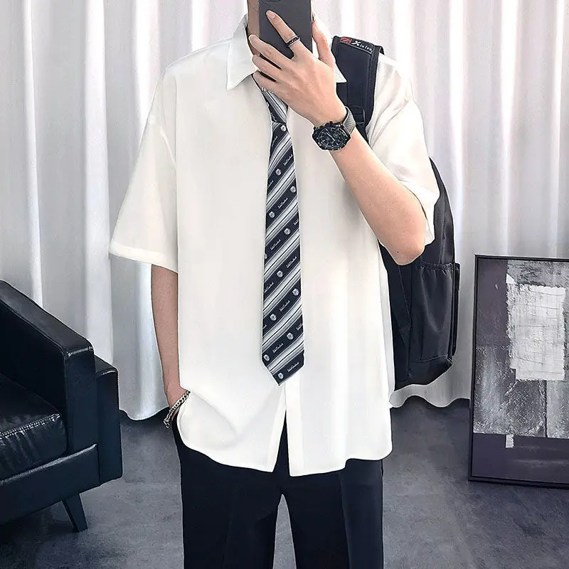 Летняя шелковая рубашка 2021, Мужская Красивая трендовая черная рубашка с коротким рукавом, свободная и яркая рубашка с рукавом до локтя для м...
Летняя шелковая рубашка 2021, Мужская Красивая трендовая черная рубашка с коротким рукавом, свободная и яркая рубашка с рукавом до локтя для м...