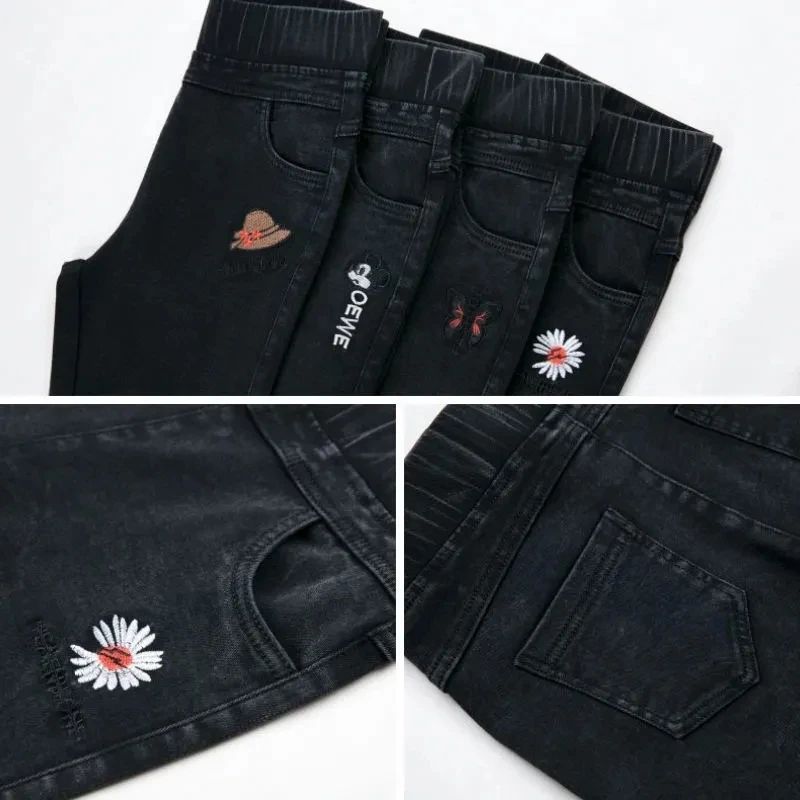 Large Size 6XL Mom Jeans Retro Stretch Leggings Denim Pants Elastic Waist Pocket Boyfriend Pants Snowflake Casual Basic Pants
Large Size 6XL Mom Jeans Retro Stretch Leggings Denim Pants Elastic Waist Pocket Boyfriend Pants Snowflake Casual Basic Pants
