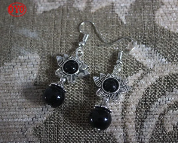925 sterling silver ethnic style retro natural lotus color stone earrings 
925 sterling silver ethnic style retro natural lotus color stone earrings