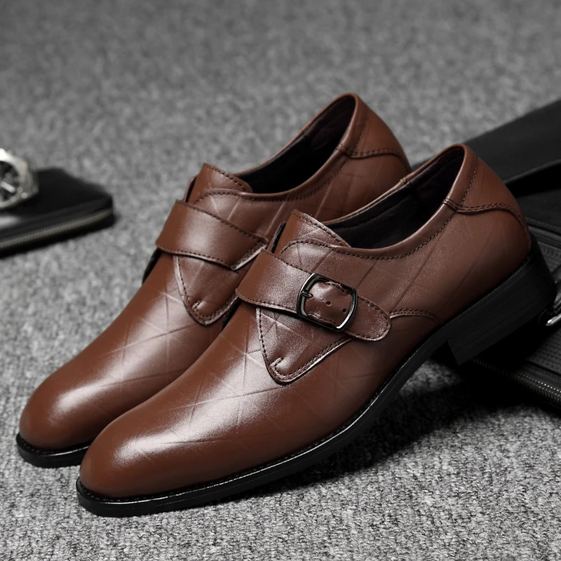 2021 New Business Men Oxfords Shoes Set of Feet Black Brown Male Office Wedding Pointed Men's Leather Shoes Men Wedding Shoes
2021 New Business Men Oxfords Shoes Set of Feet Black Brown Male Office Wedding Pointed Men's Leather Shoes Men Wedding Shoes