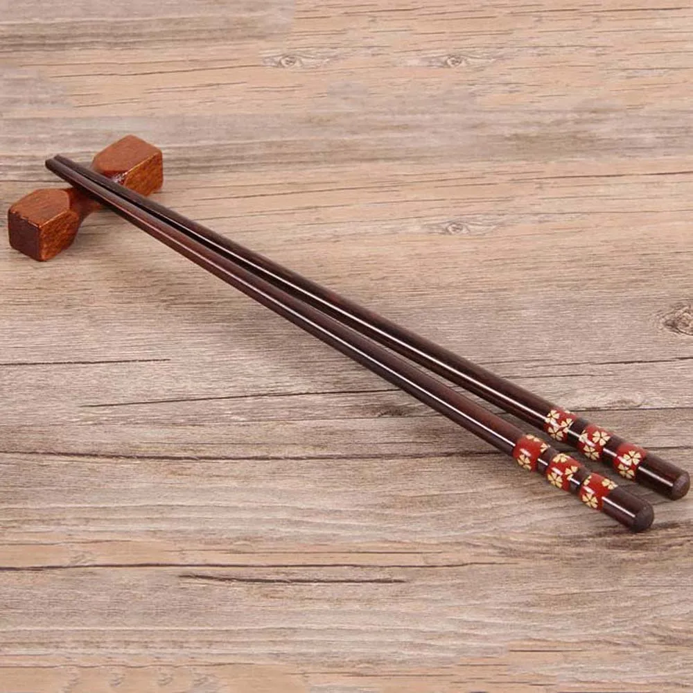 Japanese Natural Wooden Chopsticks For Puffer Fish Sushi Golden Beauty Pattern Chopsticks Kitchen Restaurant Decorations
Japanese Natural Wooden Chopsticks For Puffer Fish Sushi Golden Beauty Pattern Chopsticks Kitchen Restaurant Decorations