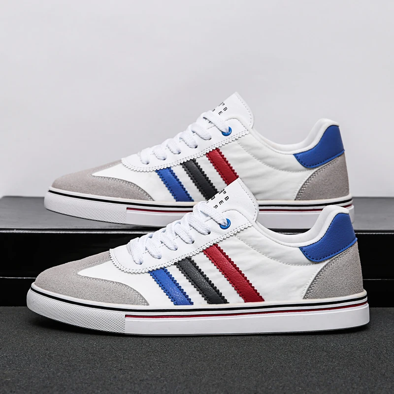 Summer Boy Casual Shoes Popular Canvas Walking Men Shoes Designer Men Fashion Shoes Oxford Fabric Flats Men Sneakers Size 39-44
Summer Boy Casual Shoes Popular Canvas Walking Men Shoes Designer Men Fashion Shoes Oxford Fabric Flats Men Sneakers Size 39-44