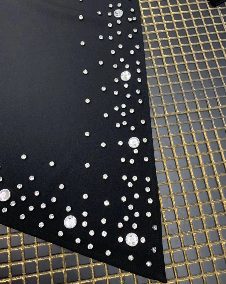 Ailigou 2021 Summer New High Quality Black Long Sleeve Bodycon Beaded Hollow Open Fork Dress Sexy Nightclub Party Dress 
Ailigou 2021 Summer New High Quality Black Long Sleeve Bodycon Beaded Hollow Open Fork Dress Sexy Nightclub Party Dress