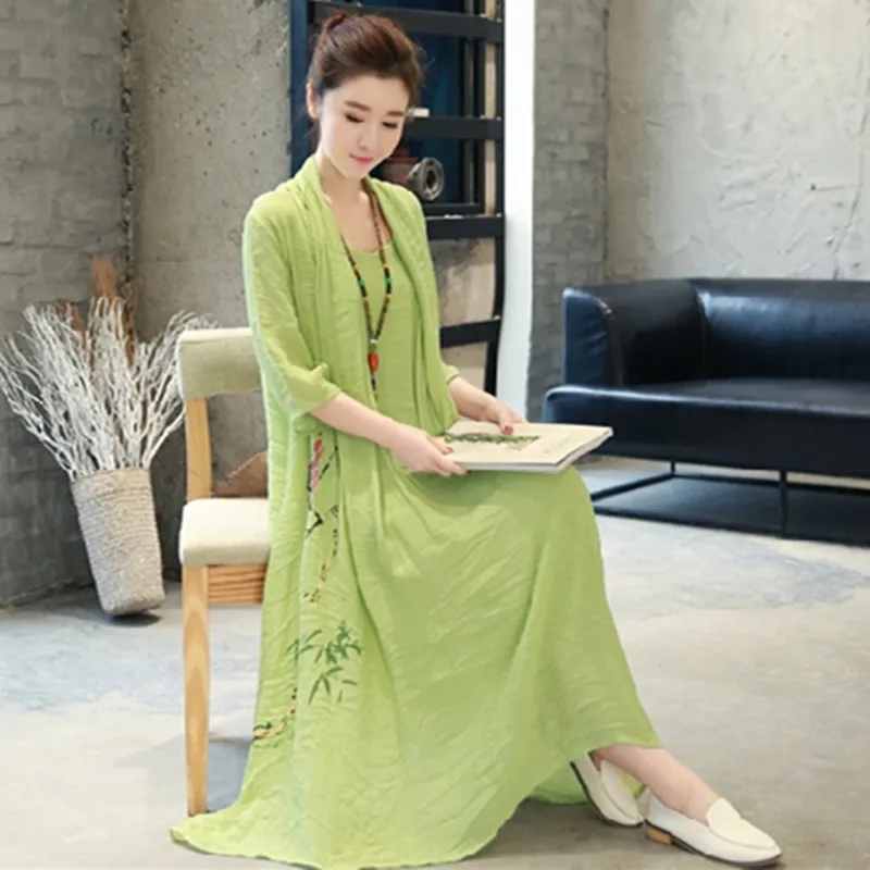 2020 Kimono soft cotton linen long women summer dress vintage print floral Ethnic sundress Robe plus size loose midi dress
2020 Kimono soft cotton linen long women summer dress vintage print floral Ethnic sundress Robe plus size loose midi dress