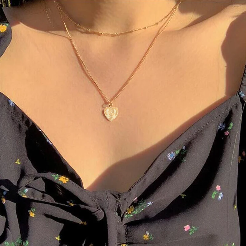 Fashion Layered Heart Portrait Pendant Necklace Female Simple Golden Bead Chain Collar Pendant Necklace 2021 Trend Jewelry
Fashion Layered Heart Portrait Pendant Necklace Female Simple Golden Bead Chain Collar Pendant Necklace 2021 Trend Jewelry