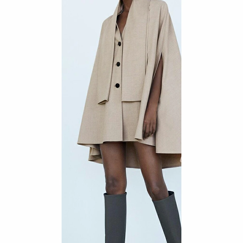 New Style Ladies Autumn and Spring Cloak Windbreaker Pocket Coat Open Stitch V-neck Long Coat Ladies Streetwear Coat 2021 New
New Style Ladies Autumn and Spring Cloak Windbreaker Pocket Coat Open Stitch V-neck Long Coat Ladies Streetwear Coat 2021 New