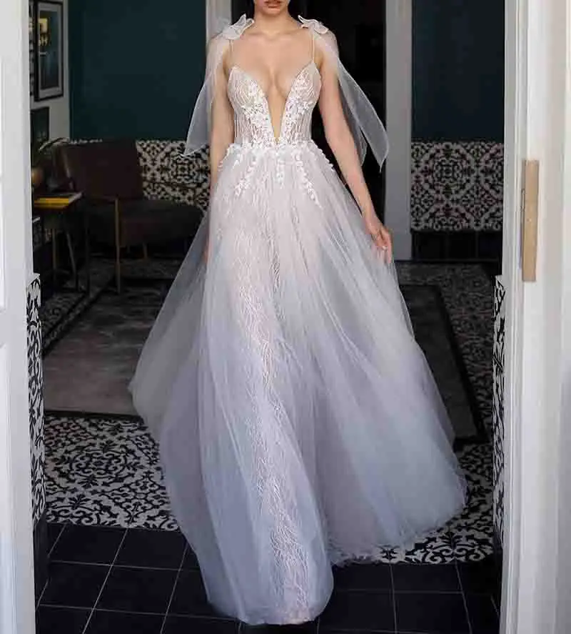 SSYFashion New Romantic Lace Flower Evening Dress Slim Sexy V-neck Backless Appliques Sequins Long Beach Gown Formal Dresses
SSYFashion New Romantic Lace Flower Evening Dress Slim Sexy V-neck Backless Appliques Sequins Long Beach Gown Formal Dresses
