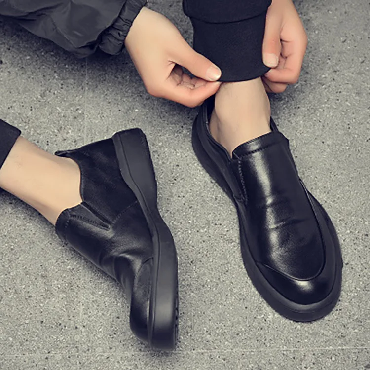 Black Patent leather Men Loafers Exquisite Moccasins slip on Elegant club party Shoes Formal Flats Handmade shoes Casual
Black Patent leather Men Loafers Exquisite Moccasins slip on Elegant club party Shoes Formal Flats Handmade shoes Casual