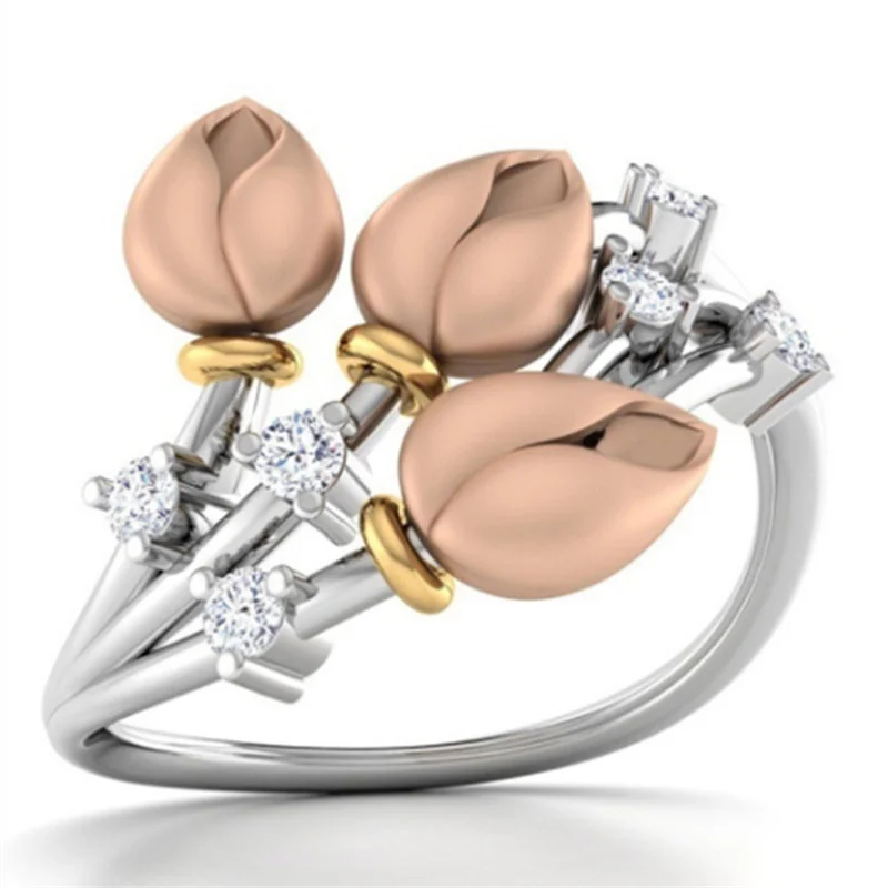 Simple Three Roses Inlaid White Crystal Zircon Ring for Women Engagement Party Wedding Rings Jewelry Hand Accessories
Simple Three Roses Inlaid White Crystal Zircon Ring for Women Engagement Party Wedding Rings Jewelry Hand Accessories
