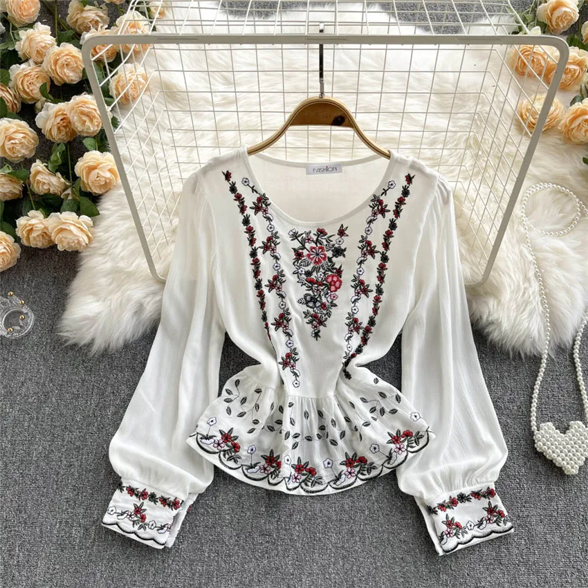 Рубашка в этническом стиле ретро с цветочной вышивкой, топы, женские дизайнерские рубашки с рукавами-фонариками, праздничная одежда в стиле...
Рубашка в этническом стиле ретро с цветочной вышивкой, топы, женские дизайнерские рубашки с рукавами-фонариками, праздничная одежда в стиле...