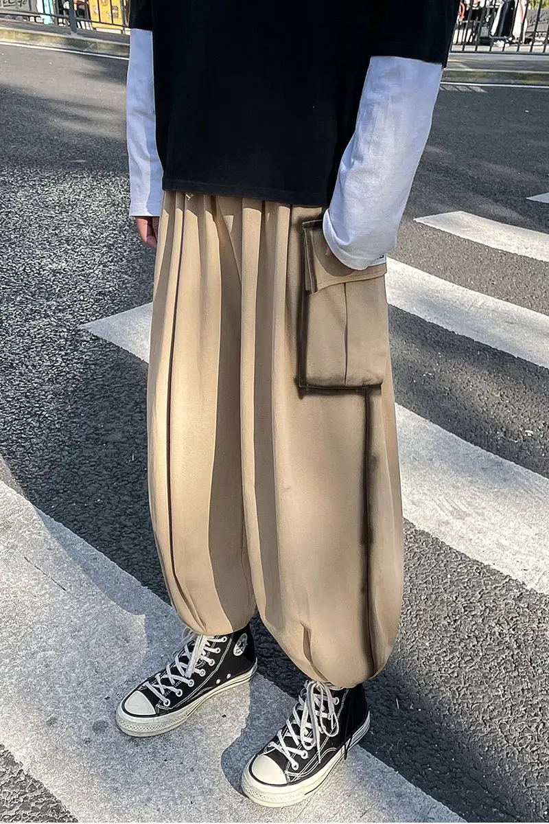 2021 Spring Painted Ink Loose Dress Up Japan Style Smart Casual Pants Wide Leg Hip Hop Japanese Streetwear
2021 Spring Painted Ink Loose Dress Up Japan Style Smart Casual Pants Wide Leg Hip Hop Japanese Streetwear