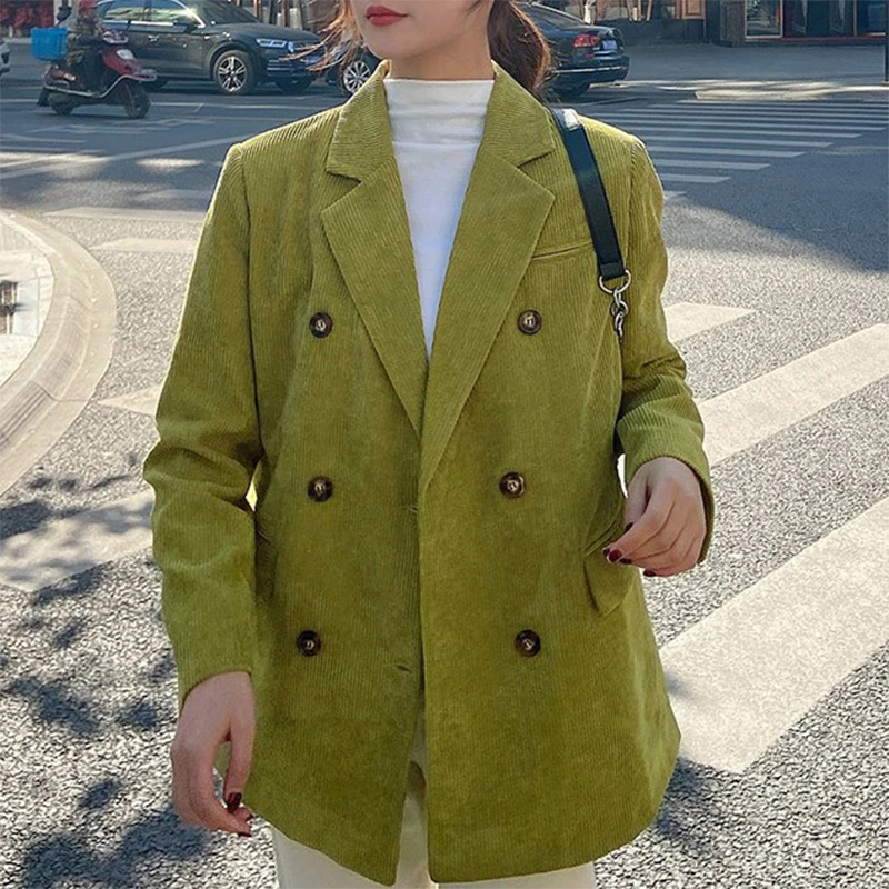Double-breasted Pocket Velvet Jacket Women's Loose Office Blazer Solid Color Jacket 2021
Double-breasted Pocket Velvet Jacket Women's Loose Office Blazer Solid Color Jacket 2021