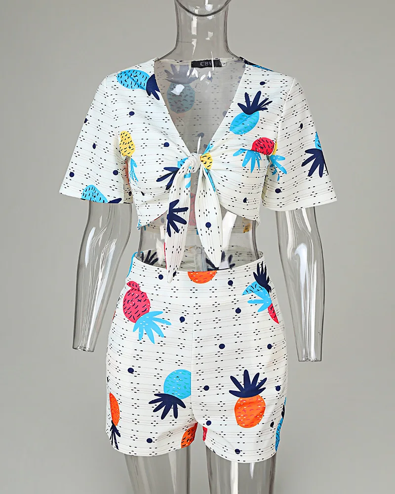 Women Fashion Casual Two Piece Set Crop Top With Shorts Set V-Neck Tie Chest Print Two-Piece Set
Women Fashion Casual Two Piece Set Crop Top With Shorts Set V-Neck Tie Chest Print Two-Piece Set