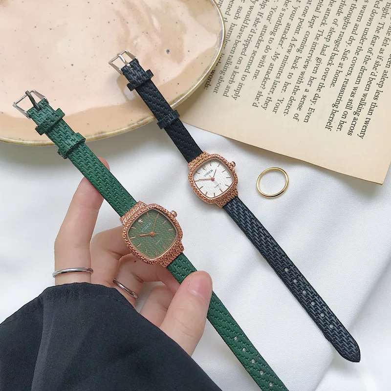 Luxury Fashion Women Watches Design Female Dress Watch Square Ladies Quartz Wristwatch Leather Relogio Feminino Drop Shipping
Luxury Fashion Women Watches Design Female Dress Watch Square Ladies Quartz Wristwatch Leather Relogio Feminino Drop Shipping