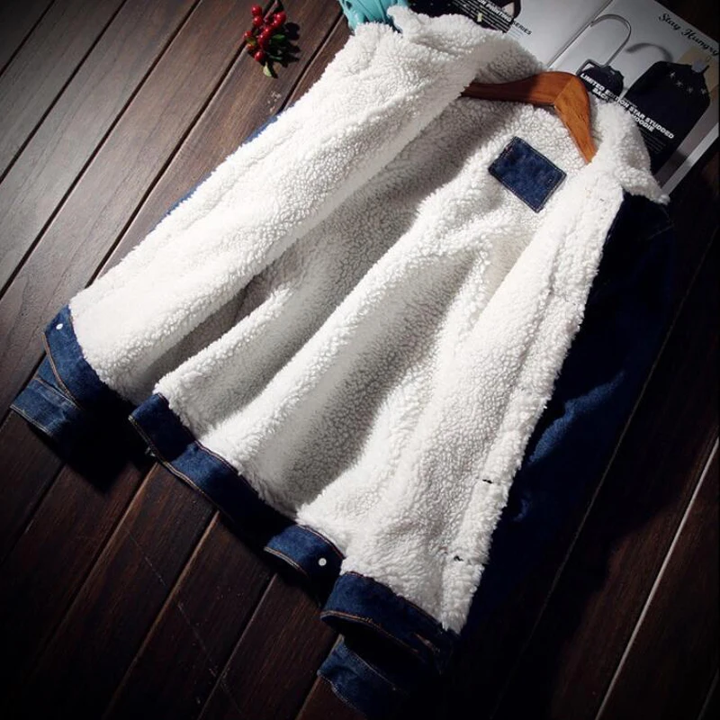 Men Denim Jacket Trendy Winter Warm Fleece Coats Mens Outwear Fashion Jean Jackets Male Cowboy Casual Clothes Plus Size 5XL 6XL
Men Denim Jacket Trendy Winter Warm Fleece Coats Mens Outwear Fashion Jean Jackets Male Cowboy Casual Clothes Plus Size 5XL 6XL