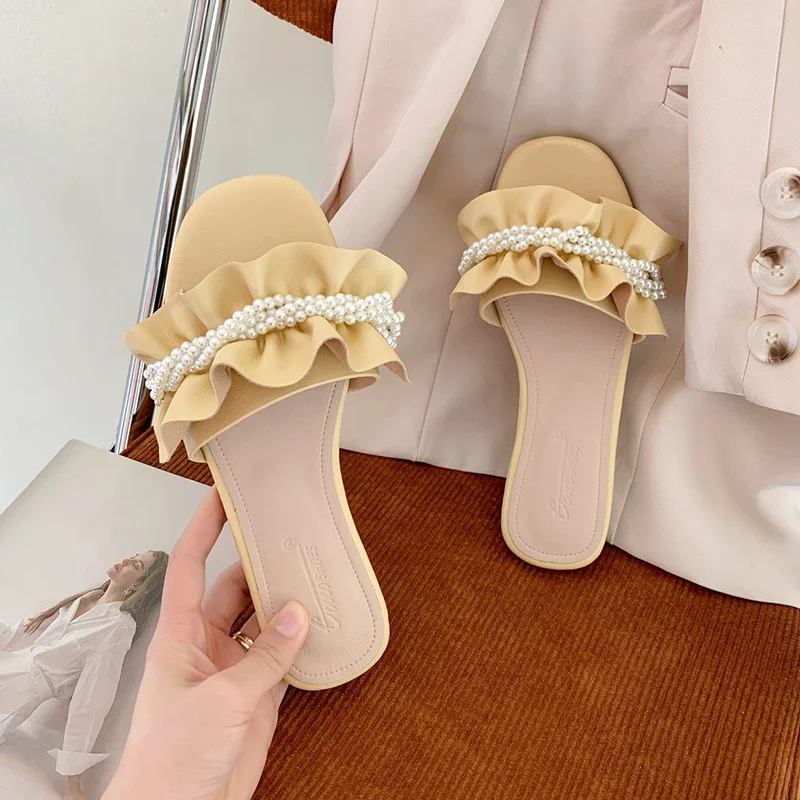 Flat Shoes Female Slippers Women Summer Luxury Slides String Bead Pantofle Designer 2021 Rome PU Fashion Basic Shoes Woman 2021
Flat Shoes Female Slippers Women Summer Luxury Slides String Bead Pantofle Designer 2021 Rome PU Fashion Basic Shoes Woman 2021