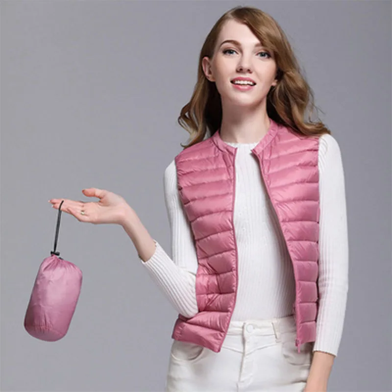 2021 Za Winter Women Down Jacket White Duck Down Warm Coats O Nock Vest Windproof Waistcoat Parka Ladies Button Chic Coat Autumn
2021 Za Winter Women Down Jacket White Duck Down Warm Coats O Nock Vest Windproof Waistcoat Parka Ladies Button Chic Coat Autumn