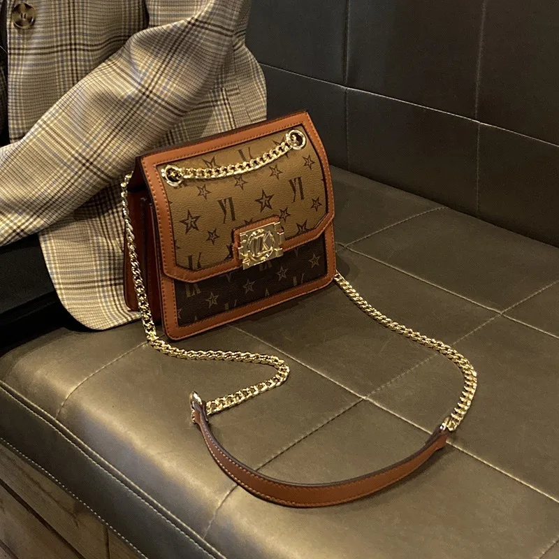 Women's bags 2020 new fashion all-match chain small square bag leather printed shoulder bag messenger bag European style
Women's bags 2020 new fashion all-match chain small square bag leather printed shoulder bag messenger bag European style