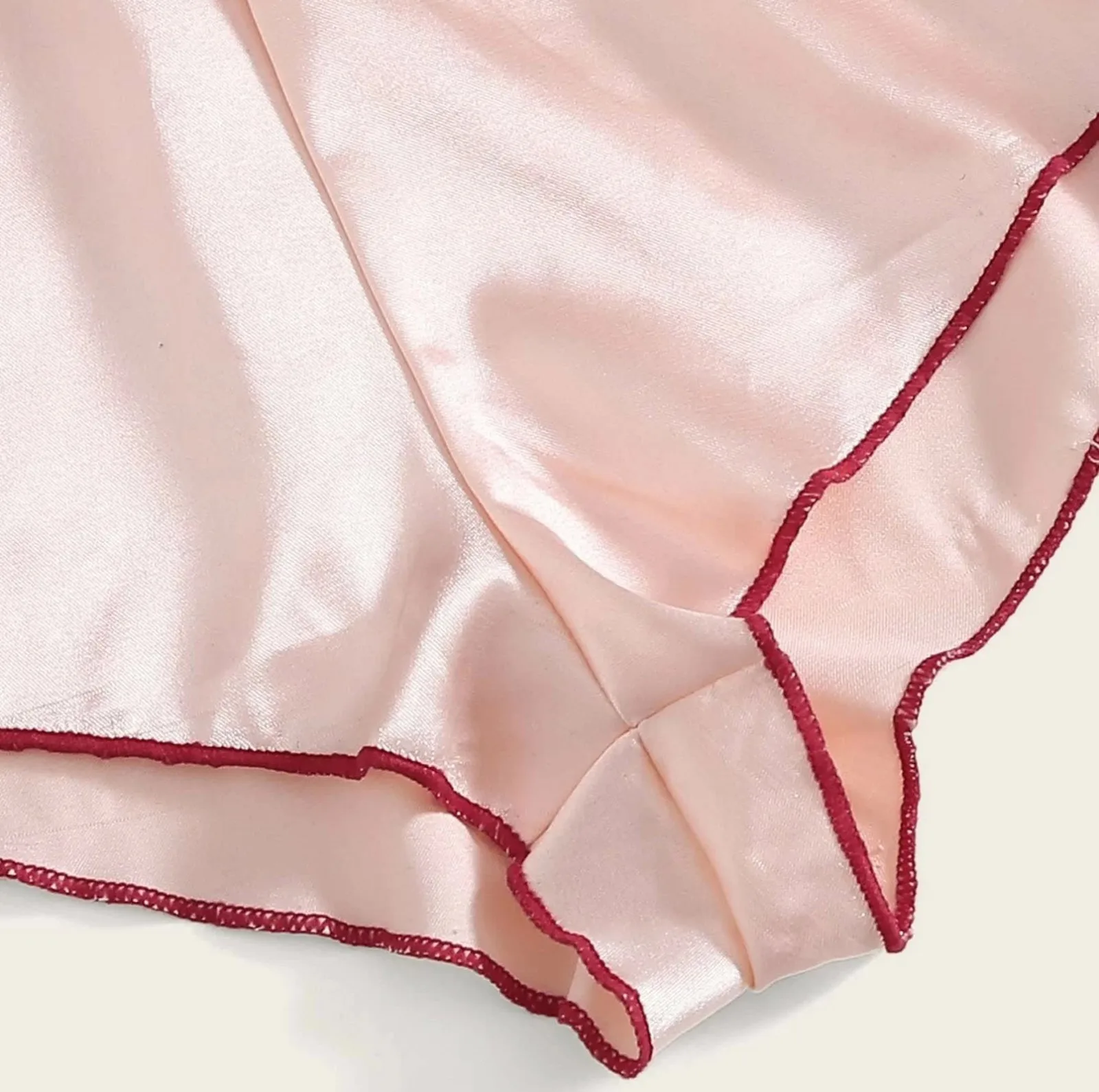 S-3XL Christmas set Women Sexy Lace Wireless Bow Bra Satin Shorts Sleepwear Lingerie Pajamas Girls bow lace lace underwear T5
S-3XL Christmas set Women Sexy Lace Wireless Bow Bra Satin Shorts Sleepwear Lingerie Pajamas Girls bow lace lace underwear T5