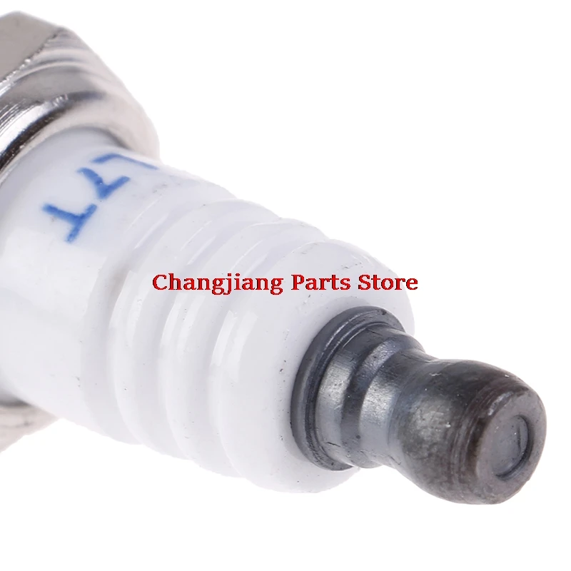 1PC Chainsaw Lawn Mowers Spark Plug Garden Lawnmower Spark Plug Engine Accessories for 152 Gasoline Engines Replacement Parts
1PC Chainsaw Lawn Mowers Spark Plug Garden Lawnmower Spark Plug Engine Accessories for 152 Gasoline Engines Replacement Parts