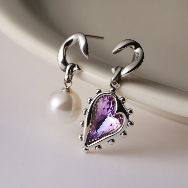 Женские серьги-гвоздики из серебра 925 пробы, с жемчугом
Женские серьги-гвоздики из серебра 925 пробы, с жемчугом