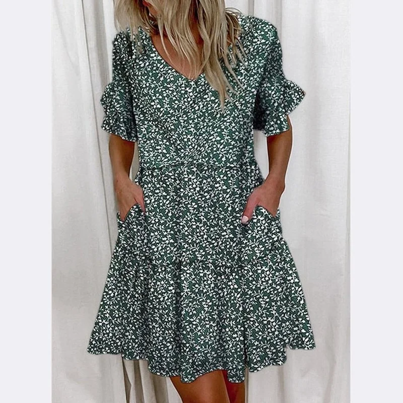 2021 Women's Fashion Short Print Lotus Leaf Side Pocket Dress V-Neck Knee-Length White Dress 
2021 Women's Fashion Short Print Lotus Leaf Side Pocket Dress V-Neck Knee-Length White Dress