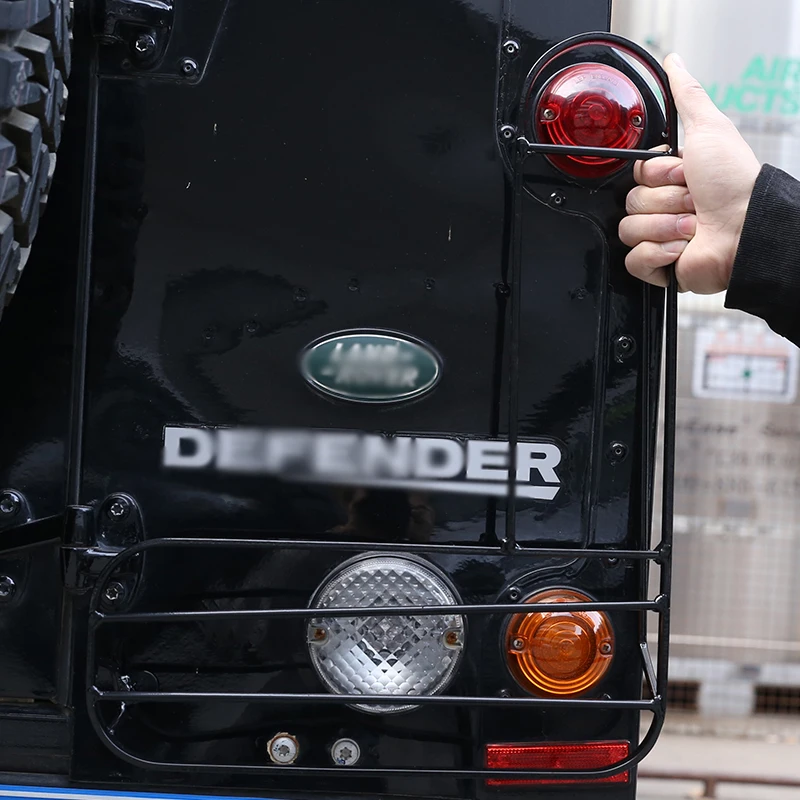 For Land Rover Defender 110 2004-2018 Car Stainless Steel Front Lampshade And Rear Tail Lampshade Exterior parts 2 Pcs
For Land Rover Defender 110 2004-2018 Car Stainless Steel Front Lampshade And Rear Tail Lampshade Exterior parts 2 Pcs