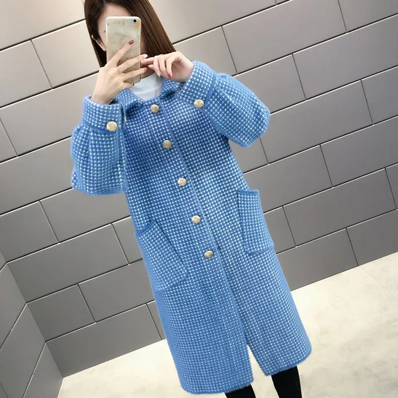 Женская шерстяная куртка в клетку из искусственной норки и бархата, новинка сезона зима-осень 2022, корейский Свободный плотный вязаный свите...
Женская шерстяная куртка в клетку из искусственной норки и бархата, новинка сезона зима-осень 2022, корейский Свободный плотный вязаный свите...