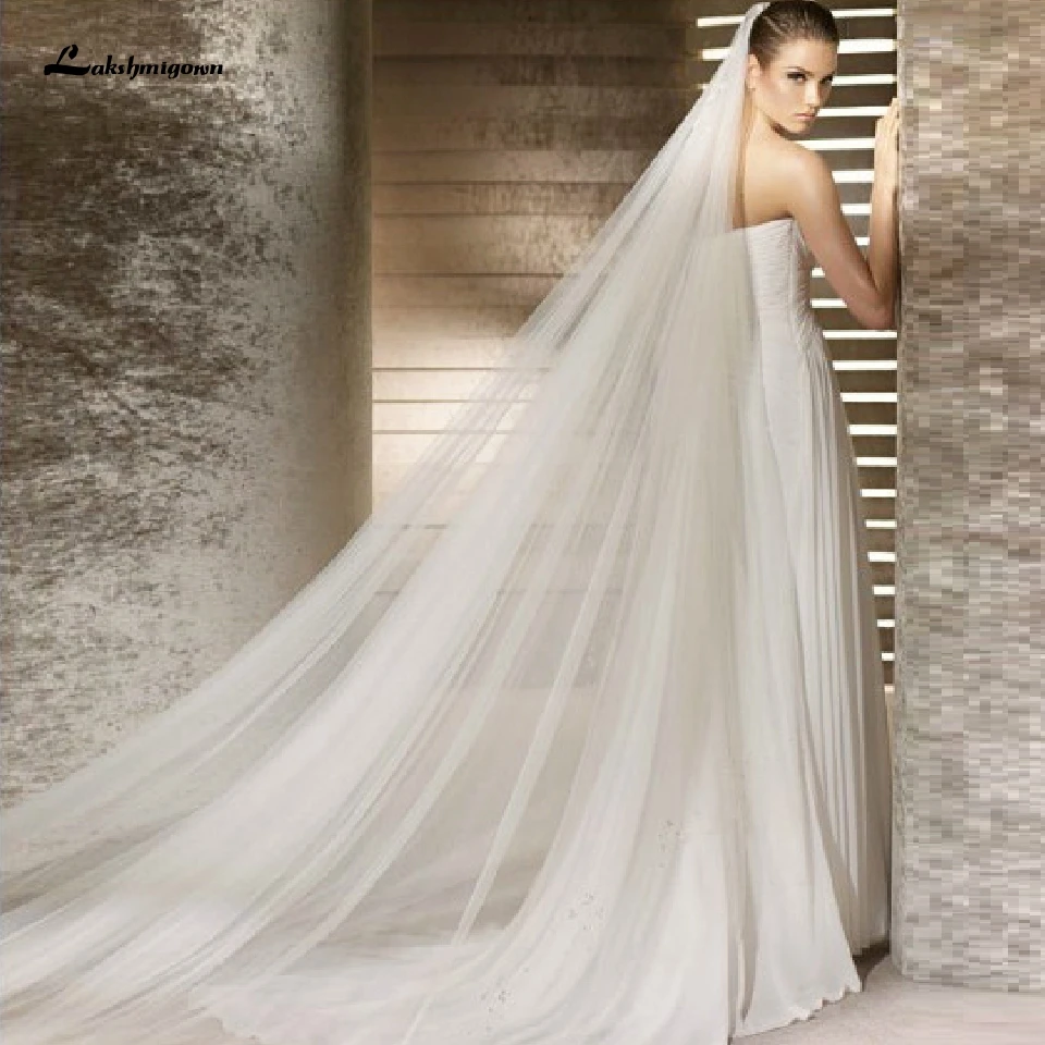 2 слоя 3 м * 3 м свадебная фата с обрезанными краями Длинная фата для невесты с гребнем
2 слоя 3 м * 3 м свадебная фата с обрезанными краями Длинная фата для невесты с гребнем