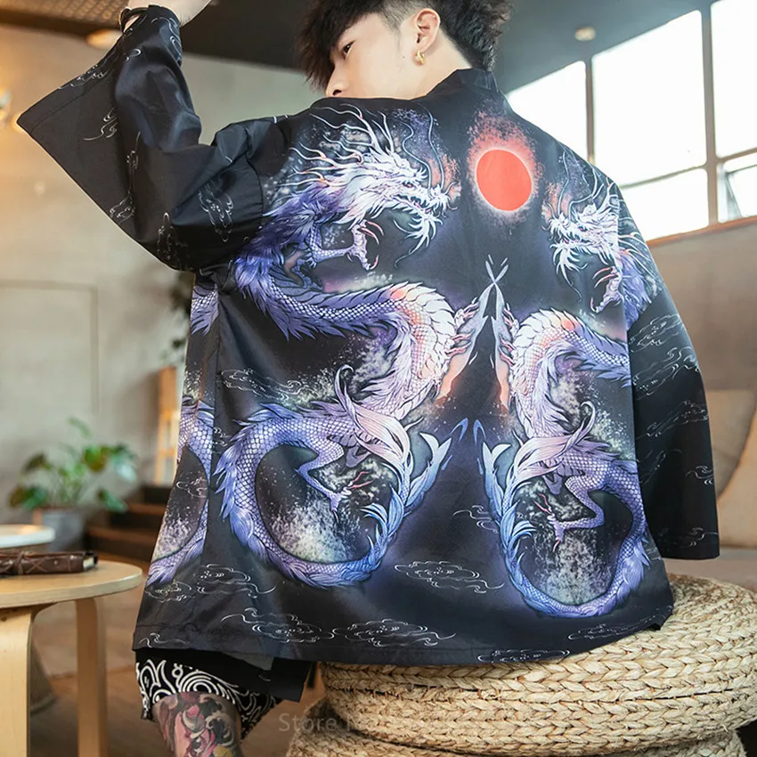 Kimono Japanese Cardigan Men Summer Traditional Chinese Hanfu Cardigan Robe Printing Oversized Casual Loose Cloak Costumes 
Kimono Japanese Cardigan Men Summer Traditional Chinese Hanfu Cardigan Robe Printing Oversized Casual Loose Cloak Costumes