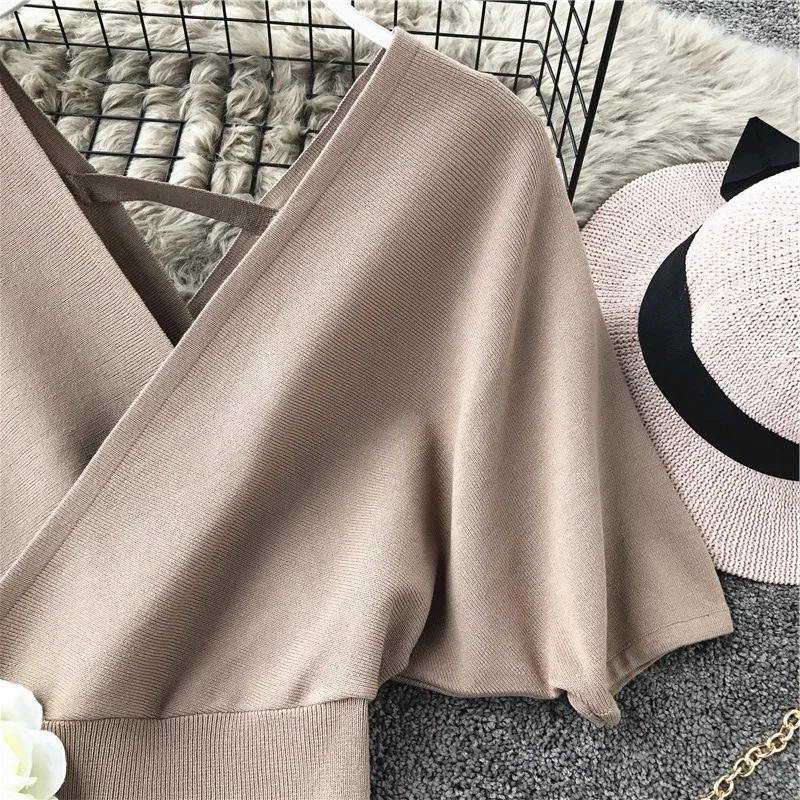 Currently Available Acridine M Yami Socialite Goddess Temperament 2020 New Knitwear V-neck Waist-Controlled Top
Currently Available Acridine M Yami Socialite Goddess Temperament 2020 New Knitwear V-neck Waist-Controlled Top