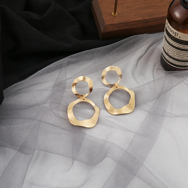 New gold boho silver925 jewelry oorbellen pendientes tassel korean earrings for women boucle d'oreille orecchini aretes de mujer
New gold boho silver925 jewelry oorbellen pendientes tassel korean earrings for women boucle d'oreille orecchini aretes de mujer