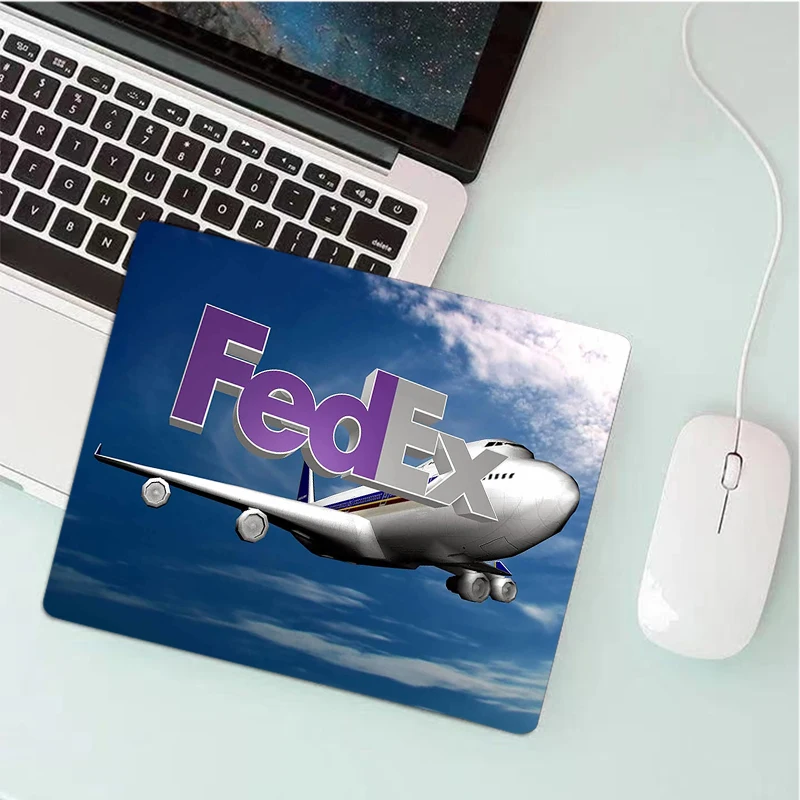 FedEx logo Small Gaming Mouse Pad Waterproof Work and office Mousepad Gamer Computer Desk Mat Pad Gamer Mouse Mat for PC
FedEx logo Small Gaming Mouse Pad Waterproof Work and office Mousepad Gamer Computer Desk Mat Pad Gamer Mouse Mat for PC