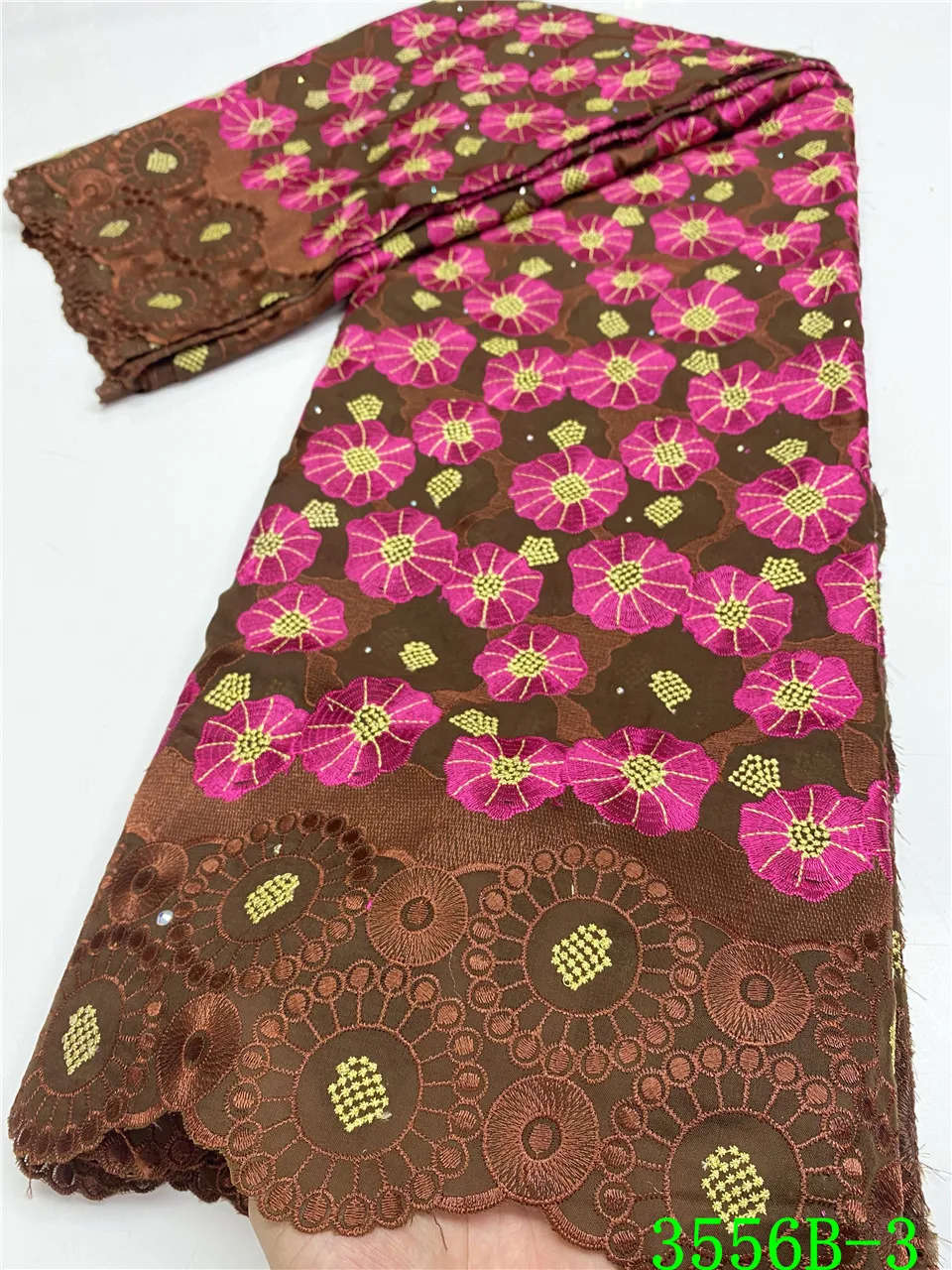 African Lace Fabric Swiss Voile Laces in Switzerland High Quality Nigerian 100% Cotton Lace Fabric for Party Wedding APW3556B
African Lace Fabric Swiss Voile Laces in Switzerland High Quality Nigerian 100% Cotton Lace Fabric for Party Wedding APW3556B