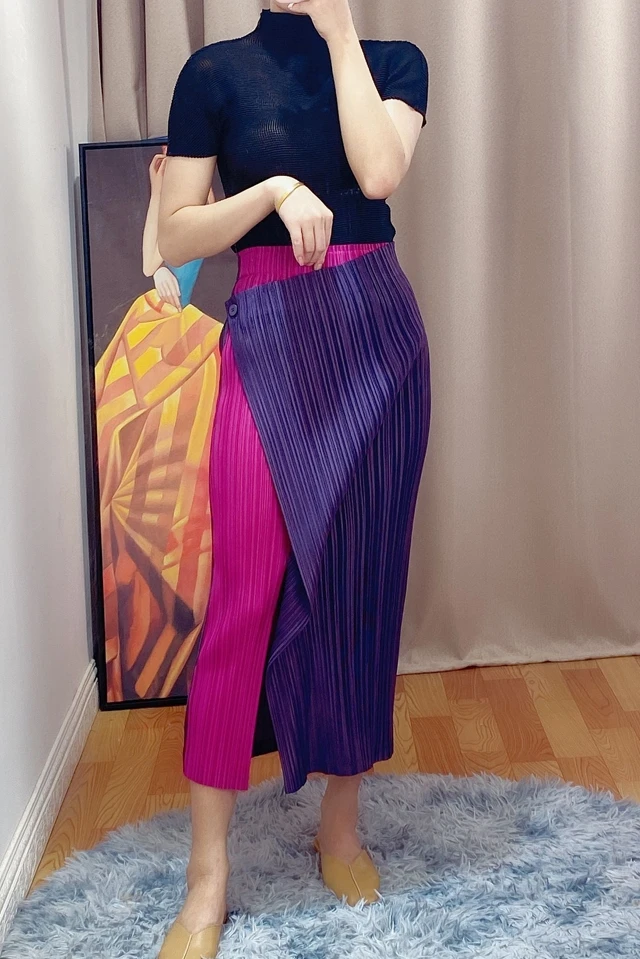 LANMREM women pleated skirts 2021 fashion single button design folded fashion fit color block patchwork vent bottoms skirt YJ851
LANMREM women pleated skirts 2021 fashion single button design folded fashion fit color block patchwork vent bottoms skirt YJ851