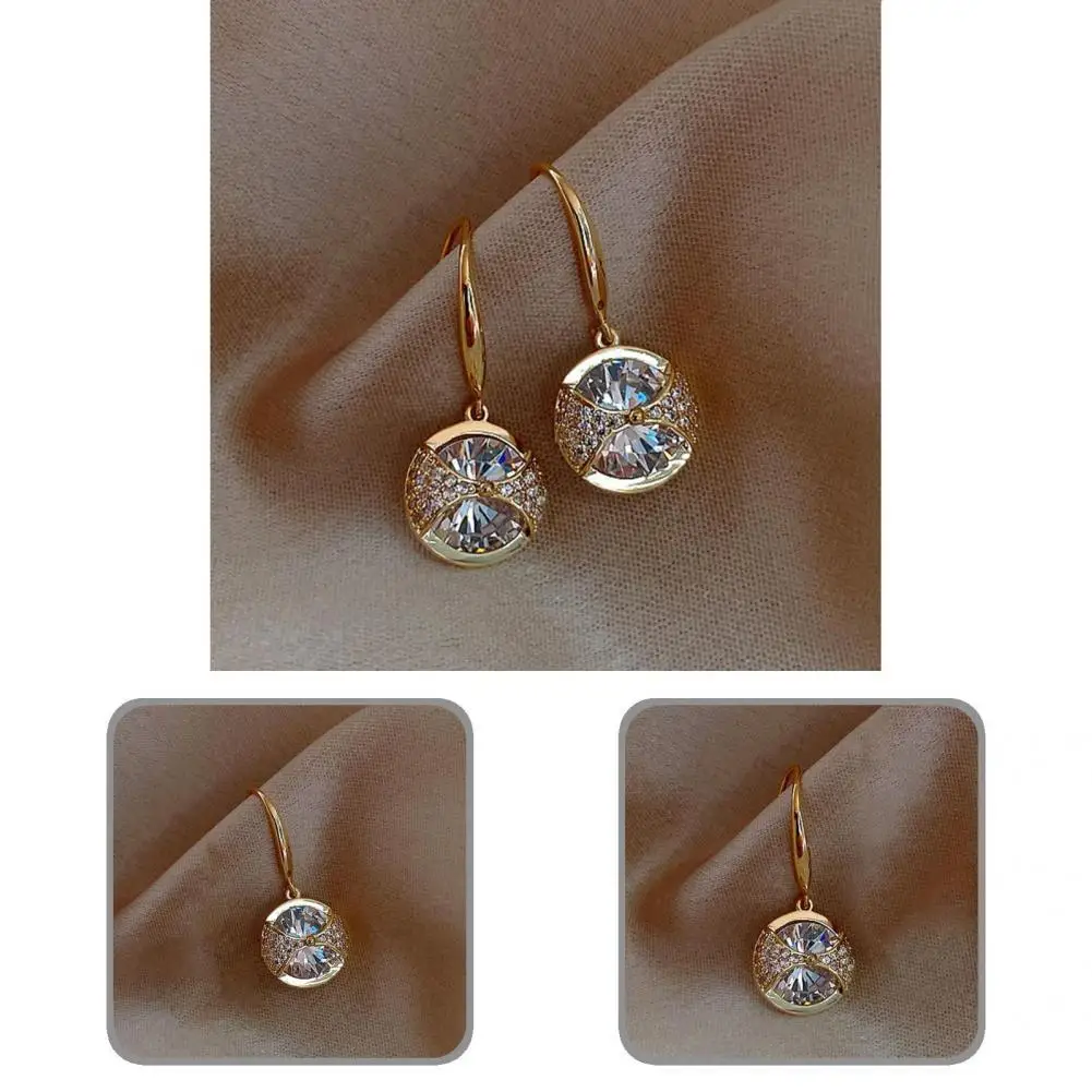 Attractive Drop Earrings Shiny Lady Delicate Lightweight Hook Earrings Women Earrings Hook Earrings 1 Pair
Attractive Drop Earrings Shiny Lady Delicate Lightweight Hook Earrings Women Earrings Hook Earrings 1 Pair