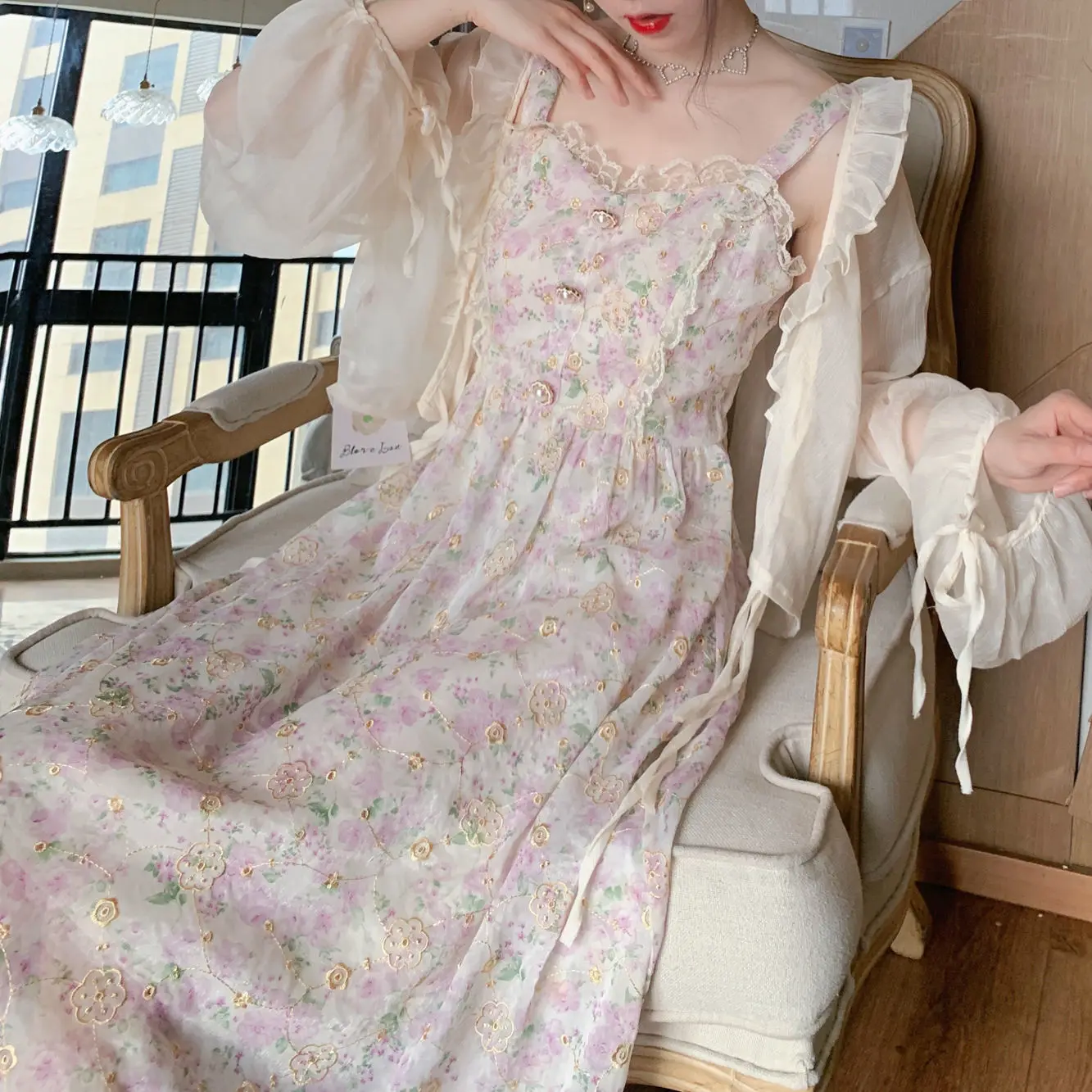 Spaghetti Strap Dress Women Ruffles Fairy Floral Embroidery Vintage Dress for Women 2021 Summer Korean Sexy Party Beach Dresses
Spaghetti Strap Dress Women Ruffles Fairy Floral Embroidery Vintage Dress for Women 2021 Summer Korean Sexy Party Beach Dresses