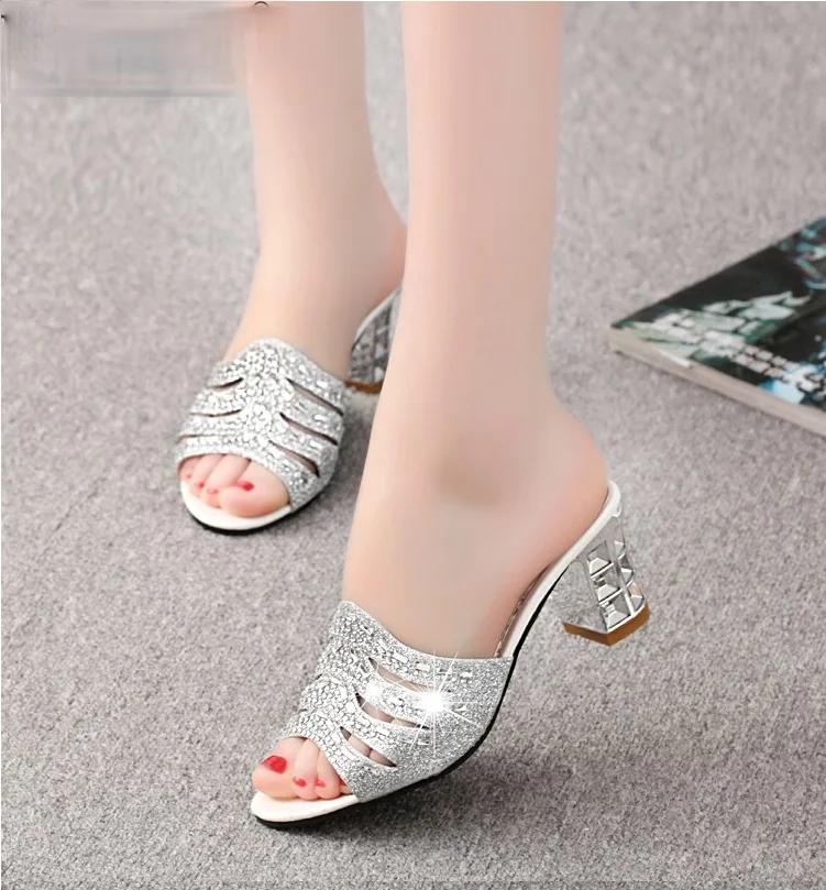 Девочка в гладиаторском стиле с открытым носком; Летние сандалии стразы квадратный Сандалии на каблуке для женщин высокое Сандалии на кабл...
Девочка в гладиаторском стиле с открытым носком; Летние сандалии стразы квадратный Сандалии на каблуке для женщин высокое Сандалии на кабл...