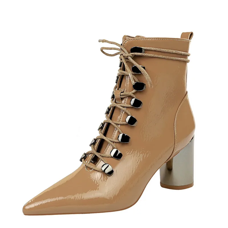 2020 Autumn Winter Fashion Women High Qaulity Patent leather Boot Lace up High heel Increase height Wear-resistant women boot
2020 Autumn Winter Fashion Women High Qaulity Patent leather Boot Lace up High heel Increase height Wear-resistant women boot