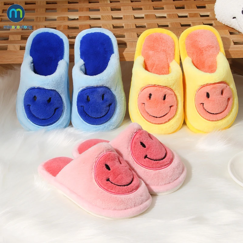 Winter kids Shoes Slippers Children Funny Soft Anti-slip Home House Shoes Baby Girls Cartoon Indoor Floor Children's Miaoyoutong
Winter kids Shoes Slippers Children Funny Soft Anti-slip Home House Shoes Baby Girls Cartoon Indoor Floor Children's Miaoyoutong