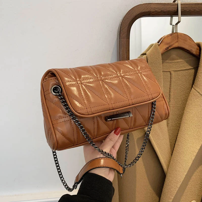 Luxury Leather Rhombus Handbags Shoulder Bags For Women 2021 Designer Vintage Ladies Chain Crossbody Bag Soft Flap Messenger Bag
Luxury Leather Rhombus Handbags Shoulder Bags For Women 2021 Designer Vintage Ladies Chain Crossbody Bag Soft Flap Messenger Bag