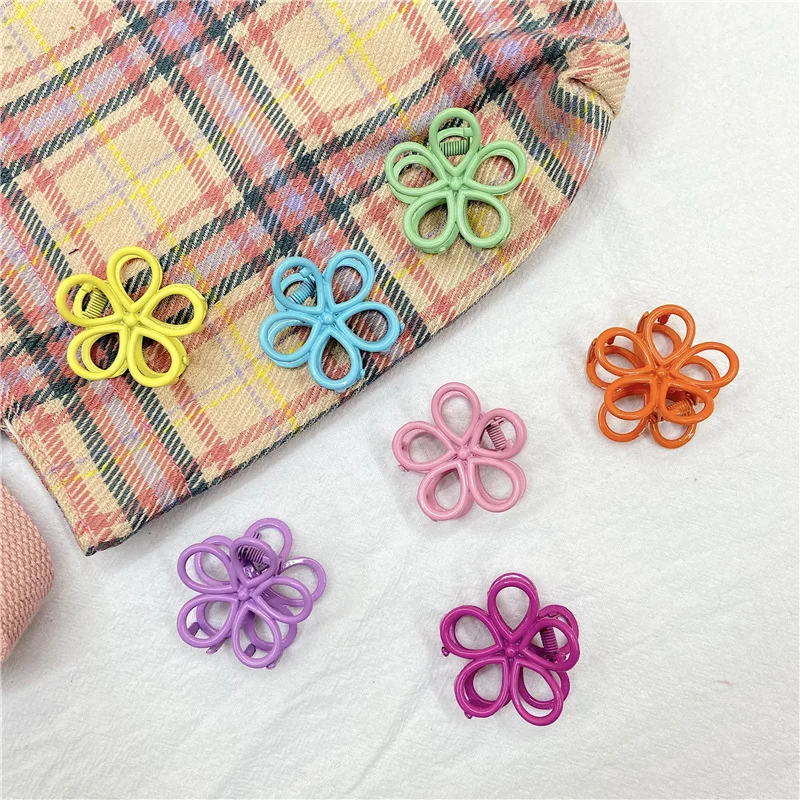 New candy color flower metal catch clip Sweet girl heart small hair catch back of head hair clip
New candy color flower metal catch clip Sweet girl heart small hair catch back of head hair clip