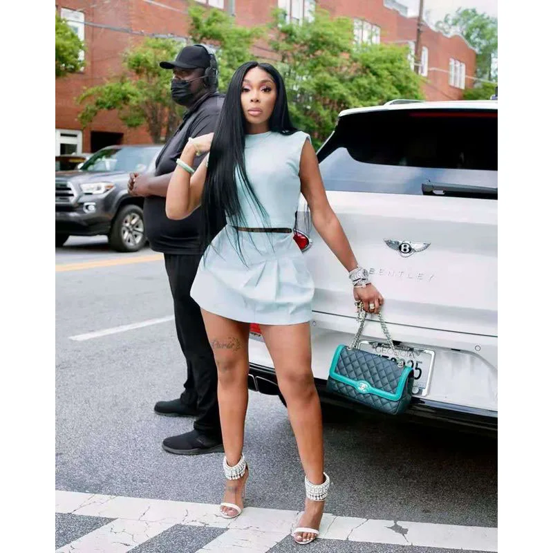 Summer Two Piece Set Women Sexy Solid Sleeveless Tops+skirt Shorts 2 Piece Sets Club Outfit Lounge Wear Streetwear Wholesale
Summer Two Piece Set Women Sexy Solid Sleeveless Tops+skirt Shorts 2 Piece Sets Club Outfit Lounge Wear Streetwear Wholesale