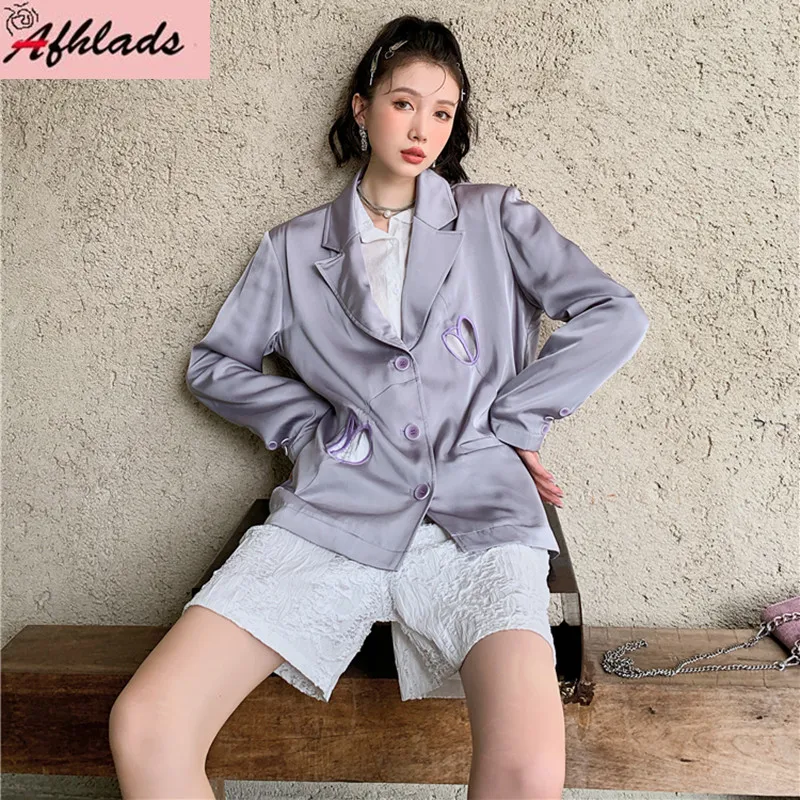 Autumn Gray Embroidered Hollow Out Thin Jacket Single-Breasted Notched Collar Long Sleeve Office Lady Formal Coats Outerwear
Autumn Gray Embroidered Hollow Out Thin Jacket Single-Breasted Notched Collar Long Sleeve Office Lady Formal Coats Outerwear